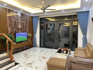 giảm mạnh 500tr bán gấp nhà 1t2l 4pn + 4wc gần co.op bến lức giá còn 2 tỷ 900 - sổ hoàn công