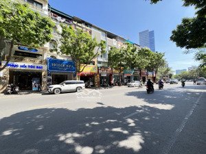 bán nhà mặt phố trung hoà, trung kính 62 tỷ 93m2 mặt tiền 5m xây 4 tầng đang cho thuê vị trí đẹp