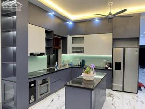 GIẢM MẠNH 500TR BÁN GẤP NHÀ 1T2L 4PN + 4WC GẦN CO.OP BẾN LỨC GIÁ CÒN 2 TỶ 900TR- SỔ HÒNG HOÀN CÔNG