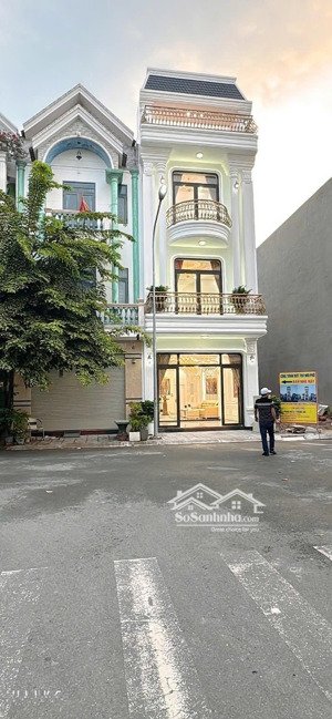 nhà sổ hoàn công phường an phú - tp thuận an gần chợ đông đô.