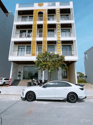 toà căn hộ dòng tiền tôn đức thắng 260m2 x 5t, 30 căn hộ 5*, dthu 1.2tỷ~7%/năm, giá chỉ 17.99tỷ!