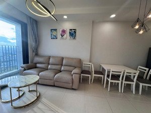 the pegasuite bán căn hộ 2pn 68m full nội thất