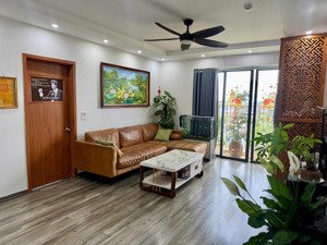 chính chủ gửi bán căn góc 3pn dt 96m, full đồ tại cc báo nhân dân sẵn sổ. lh: 