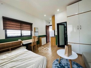 cho thuê phòng 35m2, ban công, cửa sổ, ngay lê văn duyệt, bình thạnh - gần chợ bà chiểu, q1, q3, pn