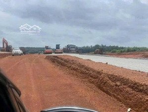 đất đẹp người hiền . duyên lành gặp chủ phố đông nhà rộng.vận tốt liền tay bán đất chính chủ, shr