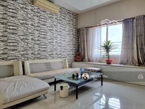 bán penhouse 200m2 phú mỹ thuận, 3pn 3wc giá 3.6 tỷ. view trực diện sông. lh: thu)