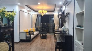 bán chung cư 17t7 trung hoà nhân chính, 78m2, 2 ngủ 1 vệ sinh, ban công hướng mát, nội thất rất đẹp