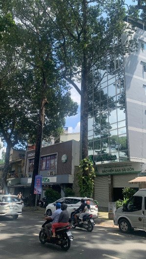 bán nhà mặt phố trần phú, 90 tỷ, 230m2, giá cực chất, q5, hcm