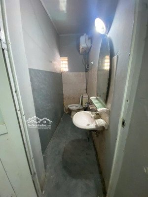 cho thuê phòng trọ nguyễn văn cừ, 2,7 triệu, 30m2, long biên, hà nội, giá ưu đãi