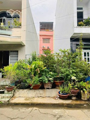 cần bán đất đường lô d, kdc nam hùng vương, phường an lạc, quận bình tân, đối diện nhà là công viên