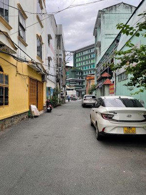 bán nhà hẻm xe hơi phạm văn hai , 133m2 chỉ 18ty7