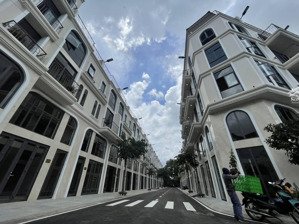 bán nhà phố ngay đường quách điêu(5x17m 1 trệt+3 lầu) giá tốt 7,3 tỷ thương lương.lh: 