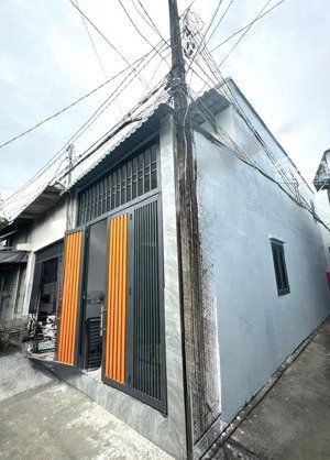 nhà kê khai 3pn, đường trương thị hoa, giá 2 tỷ 038 còn bớt