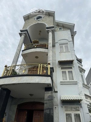 bán nhà 1t 2l mặt tiền 7m đường số lò lu, quận 9 nội thất gỗ