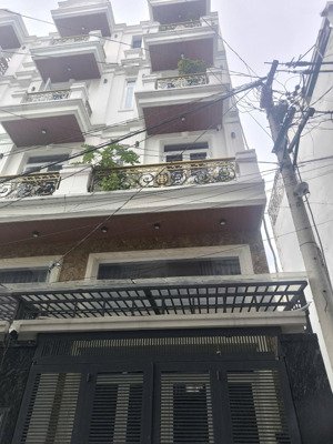 bán nhà khu đồng bộ cực đẹp phường 6 gần chợ an nhơn hẻm oto sạch sẽ giá xấp xỉ 9 tỷ có thang máy