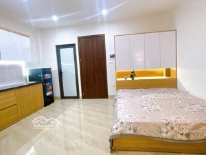 mỹ đình toà nhà 6 tầng thang máy -dòng tiền 60tr/ tháng giá đầu tư