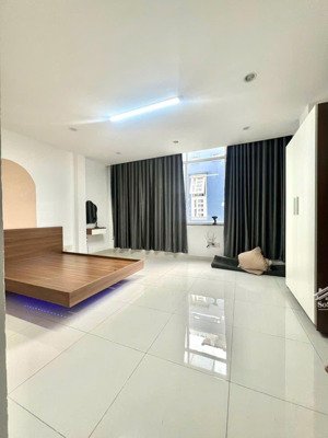 trống sẵn stu 35m2 full nội thất cửa sổ siu rộng ngay văn lang 3 - bình lợi bình thạnh