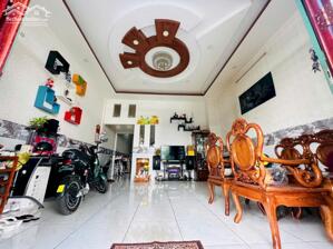 Cho thuê nhà đường b4 kdc hưng phú 1 gần đường lý thái tổ giá 11 triệu