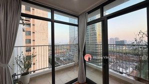 bán 3pn+1 toà n01t3 ngoại giao đoàn, hướng nam, tầng đẹp, nội thất như hình, xem nhà 247, bán nhanh