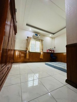 cho thuê nhà đường b4 kdc hưng phú 1 gần đường lý thái tổ giá 11 triệu