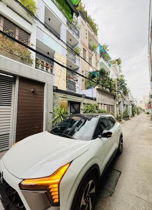 giảm giá hẻm xe hơi thoại ngọc hầu 90m2 13tỷ 4tầng