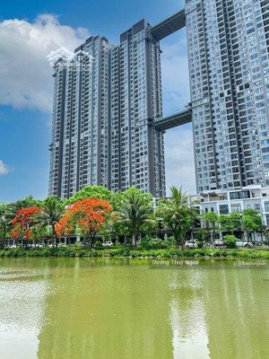 chính chủ gửi bán 68m2 skyoasis view đảo