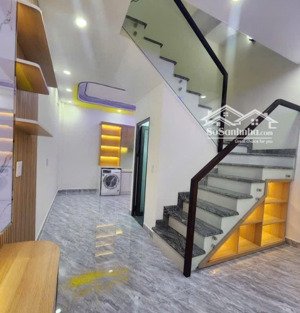 bán nhà hẻm trung tâm quận 7,giá nhỉnh 5 tỷ,nhà mới,nội thất đủ ,vào ở ngay