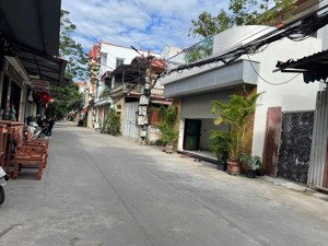 bán nhà 3 tầng siêu đẹp phù khê - từ sơn - bắc ninh đường 4 ô tô tránh nhau