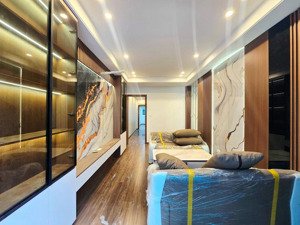 bán nhà đẹp phố lạc long quân - 6 tầng thang máy - gara ô tô- gần phố - full nội thất