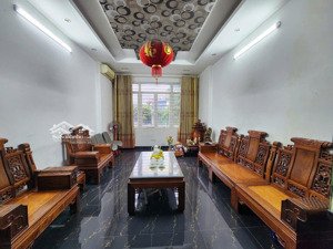 hiếm! mặt phố trần kim xuyến, cầu giấy vỉa hè rộng, nhà đẹp, kinh doanh đa dạng 95m2*5t. giá 62 tỷ