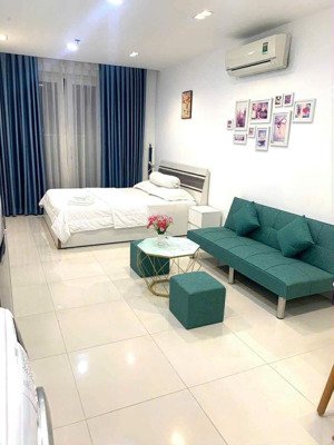 bán căn sky center 38m2 12 triệu nội thất cao cấp vào ở ngay tầng cao view đẹp có ban công thoáng