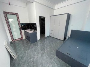 studio 18m2 full nội thất, có thang máy số 11 ngõ 23 đức diễn (mã ts007)