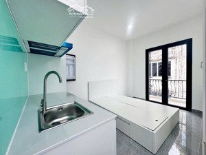 căn hộ cho thuê nguyễn trãi quận 1 - khai trương nhà mới 100% - thang máy, hầm xe, ban công