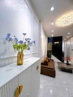 hiếm có 17.9 tỷ, phố vạn phúc - hà đông, 95m2, mt 6m, gara ô tô, kinh doanh, xây nhà vườn, để ở