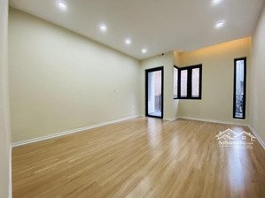 cho thuê np 200m2 tại hàng vôi, 40 triệu, hà nội, giá siêu hời, lh 