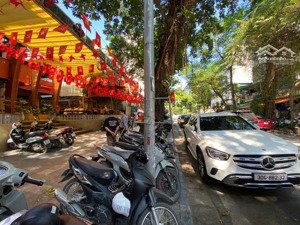 không có căn thứ 2, phùng hưng, hoàn kiếm, 2 căn đập thông, 2 sổ đỏ, 60m2 3pn 2wc chỉ 6,2 tỷ