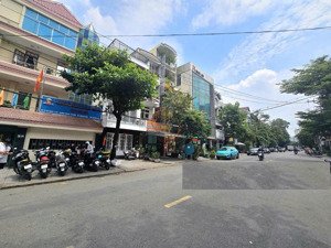 bán nhà góc 2 mặt tiền võ oanh (d3), bình thạnh, ngay nguyễn gia trí, dt 8.4x20, nhà 4 tầng, 60 tỷ