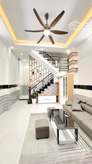 nhà đúc kiên cố 4 tầng đẹp lung linh, oto tới nhà -thới an quận 12