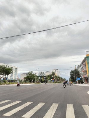 bán đất biển đẹp phan rang, cách đường 16/4 chỉ 100m, cách biển bình sơn chỉ 500m
