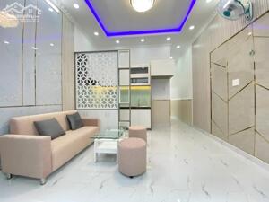 HOT HOT! Nhà đẹp ở liền mặt tiền hẻm 3m Phạm Hữu Lầu, Quận 7