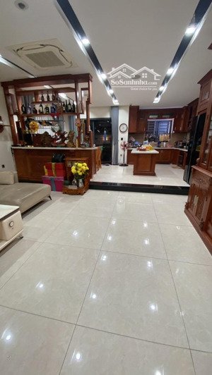 biệt thự liền kề ngay tô ngọc vân ngang lớn 8.5m 187m2 gần phạm văn đồng chỉ 18.9 tỷ