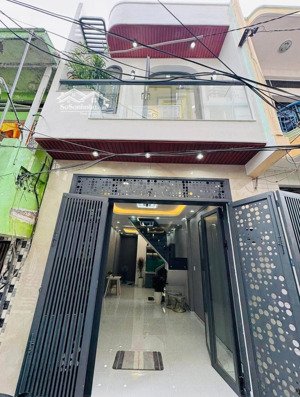 chủ nhà kẹt tiền bán nhà nhỏ xinh gần lotte mart quận 7 đường lê văn lương giá 1tỷ950/56m2 sổ riêng