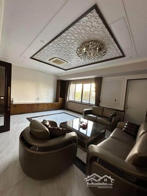 chính chủ cho thuê nhà tại lê hồng phong - 8 phòng ngủ khép kín - có thang máy - phù hợp chuyên gia