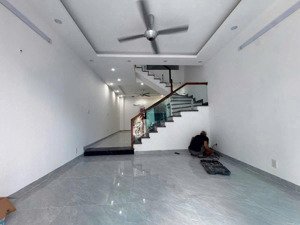 cho thuê nhà ở khu vực phân lô ở thiên lôi - nhà đẹp mở văn phòng - ô tô đỗ cửa thoải mái - giá rẻ