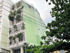 mặt tiền thương hiệu lê văn việt, quận 9- giảm sâu còn 25 tỷ rẻ nhất tuyến đường.