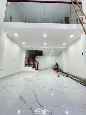 hiếm có! nhà khâm thiên đống đa 38m², 6 tầng, mặt tiền 4.4m, ngõ thông, kinh doanh sầm uất