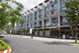 phòng full nt 1tr650 kđt vạn phúc, dành cho nam, đường nguyễn thị nhung