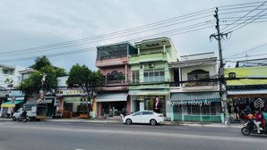 hiếm! căn nhà duy nhất mặt tiền kinh doanh đường lê hồng phong, view trực diện biển, giá 9,7 tỷ