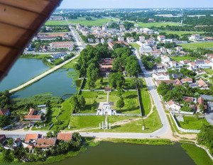 cần bán tòa nhà mặt phố ngô thì nhậm, dt 150m2, mt 6,1m, xây 9 tầng, giá 266 tỷ