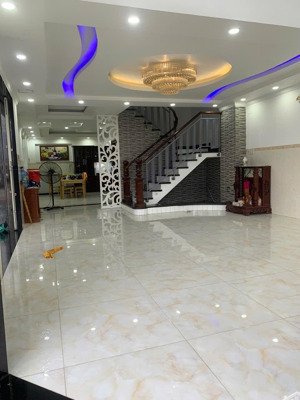 bán nhà riêng kdc chợ bình điền, 5 tầng, 175m2, ngang 8m, lô góc đẹp, nhỉnh 10 tỷ